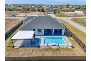 537 18th Place, Cape Coral, FL 33993 - MLS#2026010241