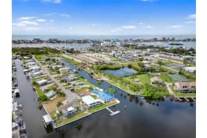 870 Oak Street, Fort Myers Beach, FL 33931 - MLS#2026010270