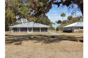 1092 Riverbend Drive, Labelle, FL 33935 - MLS#2026010274