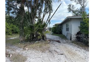 5635 5th Avenue, Fort Myers, FL 33907 - MLS#2026010275