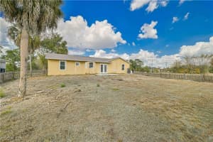3501 38th Street, Lehigh Acres, FL 33976 - MLS#2026010294