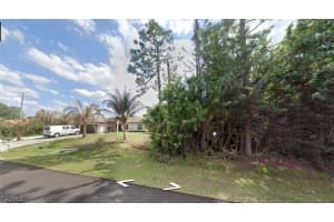 2905 10th Street, Lehigh Acres, FL 33971 - MLS#2026010331