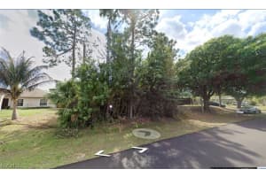 2905 10th Street, Lehigh Acres, FL 33971 - MLS#2026010331