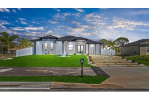 2711 Van Buren Parkway, Cape Coral, FL 33993 - MLS#2026010345