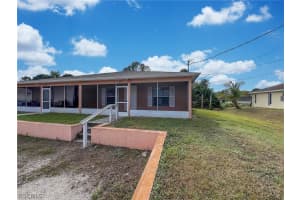 5231 27th Street, Lehigh Acres, FL 33973 - MLS#2026010355
