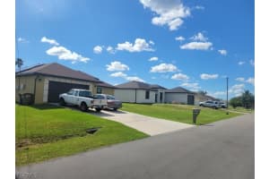 4006 4 Street, Lehigh Acres, FL 33976 - MLS#2026010393