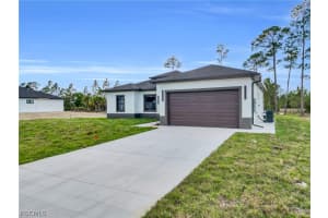 915 Cleveland Avenue, Lehigh Acres, FL 33972 - MLS#2026010417