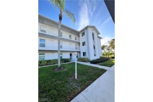 9610 Victoria Lane, Naples, FL 34109 - MLS#2026010453