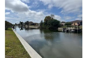 42 13th Avenue, Cape Coral, FL 33909 - MLS#2026010488