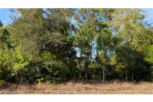 4914 2nd Street, Lehigh Acres, FL 33971 - MLS#2026010512