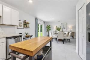 8018 Sandalwood Circle, Labelle, FL 33935 - MLS#2026010540