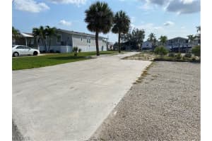 32 Nancy Lane, Fort Myers Beach, FL 33931 - MLS#2026010548