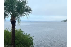 3490 Key Drive, North Fort Myers, FL 33903 - MLS#2026010562