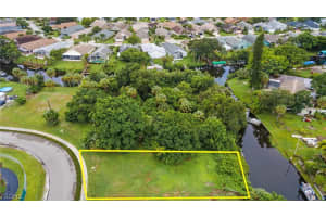 947 Iris Drive, North Fort Myers, FL 33903 - MLS#2026010635