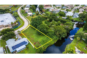 947 Iris Drive, North Fort Myers, FL 33903 - MLS#2026010635