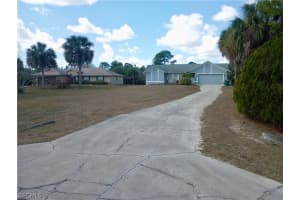 1281 9th Street, Naples, FL 34117 - MLS#2026010695