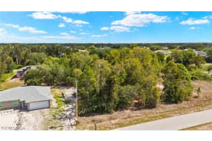 3008 44th Street, Lehigh Acres, FL 33976 - MLS#2026010731