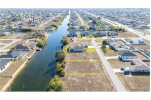 319 8th Terrace, Cape Coral, FL 33993 Sold 04/02/26