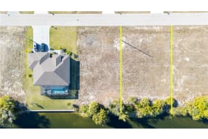 319 8th Terrace, Cape Coral, FL 33993 Sold 04/02/26