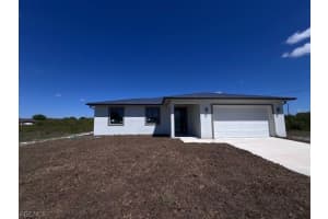 617 Chestnut Street, Lehigh Acres, FL 33974 - MLS#2026010794