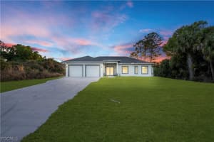 128 Bell Boulevard, Lehigh Acres, FL 33974 - MLS#2026010906