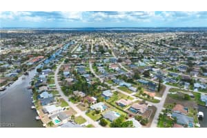 318 33rd Terrace, Cape Coral, FL 33904 - MLS#2026010922