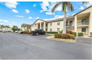 9270 Lake Park Drive, Fort Myers, FL 33919 - MLS#2026011023