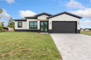 3015 3rd Street, Lehigh Acres, FL 33976 - MLS#2026011037