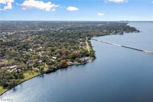 4836/4839 Riverside Drive, Fort Myers, FL 33905 - MLS#2026011052