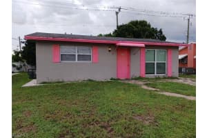 7263 Buchanan Rd, Fort Myers