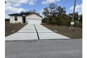 6013 Acorn Cir, Labelle