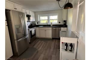 88 Sun Circle, Fort Myers, FL 33905 - MLS#2026011145