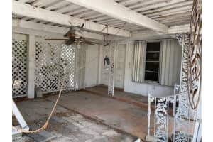 657 Coral Drive, Cape Coral, FL 33904 - MLS#2026011194