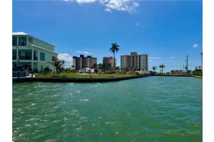 507 Carlos Circle, Fort Myers Beach, FL 33931 - MLS#2026011222