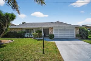 124 Sw 56th Ter, Cape Coral