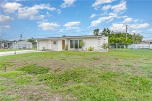 804 Bougainvillea Road, Lehigh Acres, FL 33936 - MLS#2026011291