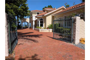 2878 Valencia Way, Fort Myers, FL 33901 - MLS#2026011317