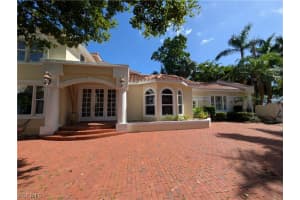 2878 Valencia Way, Fort Myers, FL 33901 - MLS#2026011317