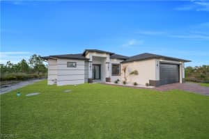 3104 42nd St W, Lehigh Acres