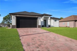 3006 41st Street, Lehigh Acres, FL 33971 - MLS#2026011362