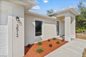 2512 42nd Street, Lehigh Acres, FL 33976 - MLS#2026011372