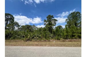 510 Flamingo Avenue, Lehigh Acres, FL 33974 - MLS#2026011381