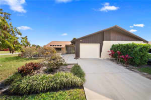 4779 lakewood Boulevard, Naples, FL 34112 - MLS#2026011511