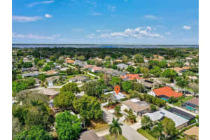 1537 Covington Circle, Fort Myers, FL 33919 - MLS#2026011542