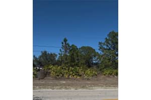 3712 40th Street, Lehigh Acres, FL 33976 - MLS#2026011598