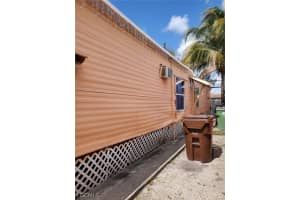 1401 29TH Street, Hialeah, FL 33012 - MLS#2026011630