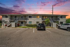 423 Cape Coral Pkwy W 203 (207), Cape Coral
