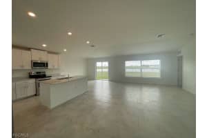 17121 Parma Court, North Fort Myers, FL 33917 - MLS#2026011769