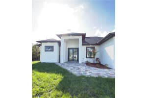 913 Glenn Avenue, Lehigh Acres, FL 33972 - MLS#2026011796