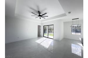 913 Glenn Avenue, Lehigh Acres, FL 33972 - MLS#2026011796